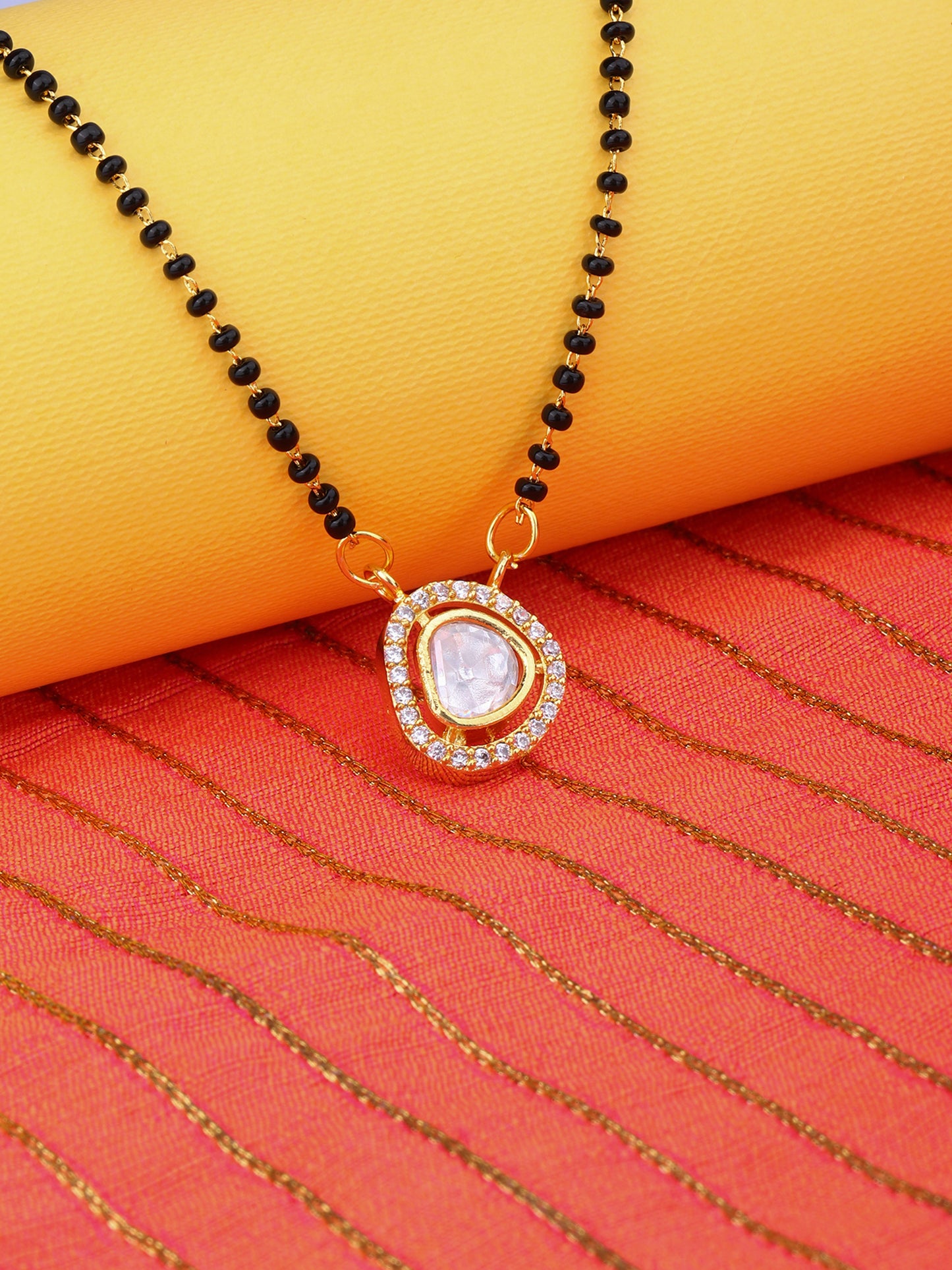 Moha Kundan Mangalsutra