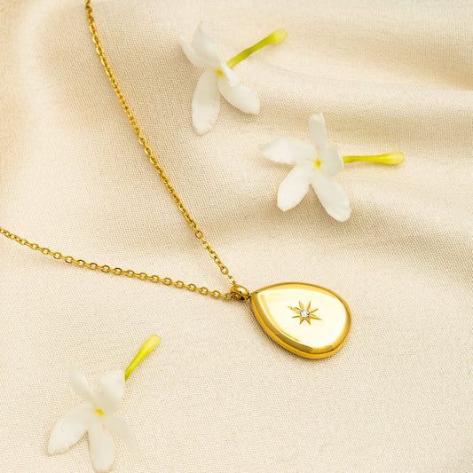 Drop Shape Pendant with a Star